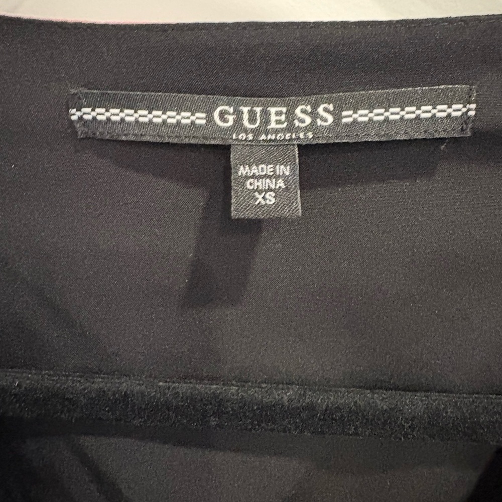 GUESS FLORAL PINK AND BLACK DRESS - Picture 6 of 7